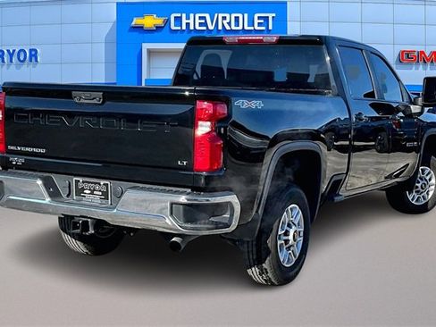 Used 2024 Chevrolet Silverado 2500 LT image 5