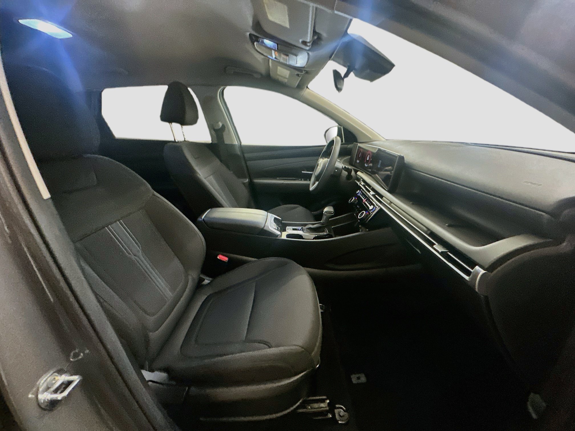 Used 2026 Hyundai Tucson SEL Plus AWD/4WD image 32