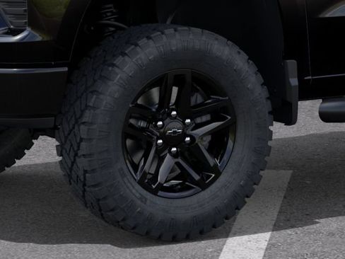 New 2026 Chevrolet Silverado 1500 Custom Trail Boss AWD/4WD image 9