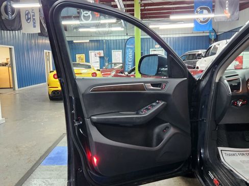 Used 2012 Audi Q5 2.0T Premium image 8