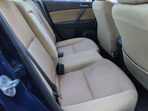 Used 2012 MAZDA MAZDA3 i Touring FWD image 19