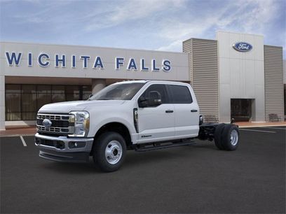 New 2025 Ford F350 XL w/ XL Chrome Package