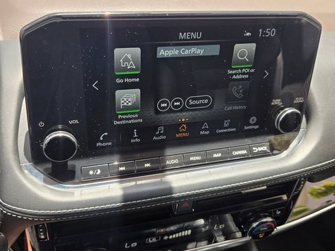 Used 2022 Nissan Rogue SL w/ SL Premium Package FWD image 21