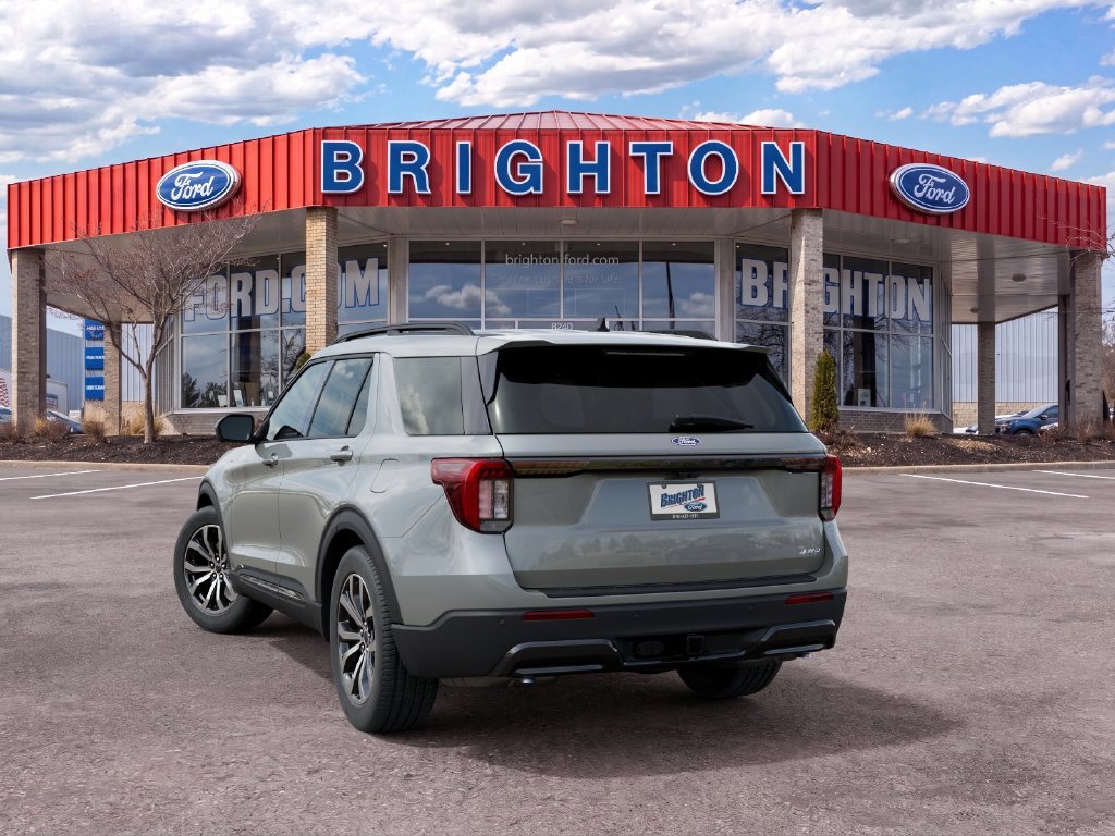 Used 2027 Ford Explorer ST-Line AWD/4WD image 2