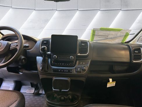 New 2025 RAM ProMaster 3500 w/ Quick Order Package 22G SLT image 12