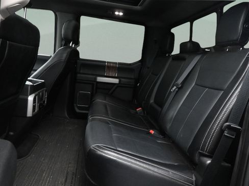 Used 2018 Ford F150 Lariat w/ Equipment Group 502A Luxury AWD/4WD image 14