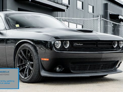 Used 2018 Dodge Challenger T/A image 9