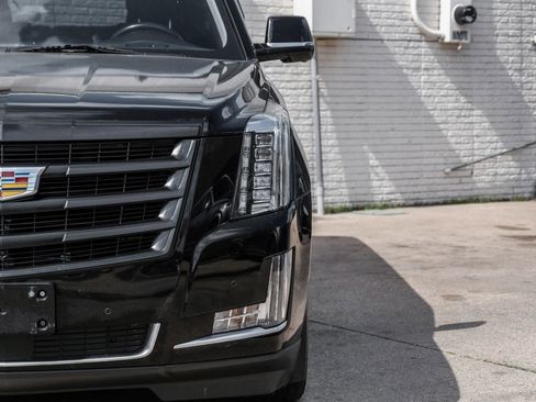 Used 2015 Cadillac Escalade ESV Premium AWD/4WD image 46