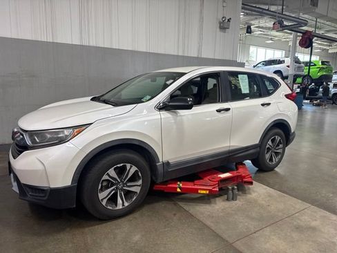 Used 2017 Honda CR-V LX image 1