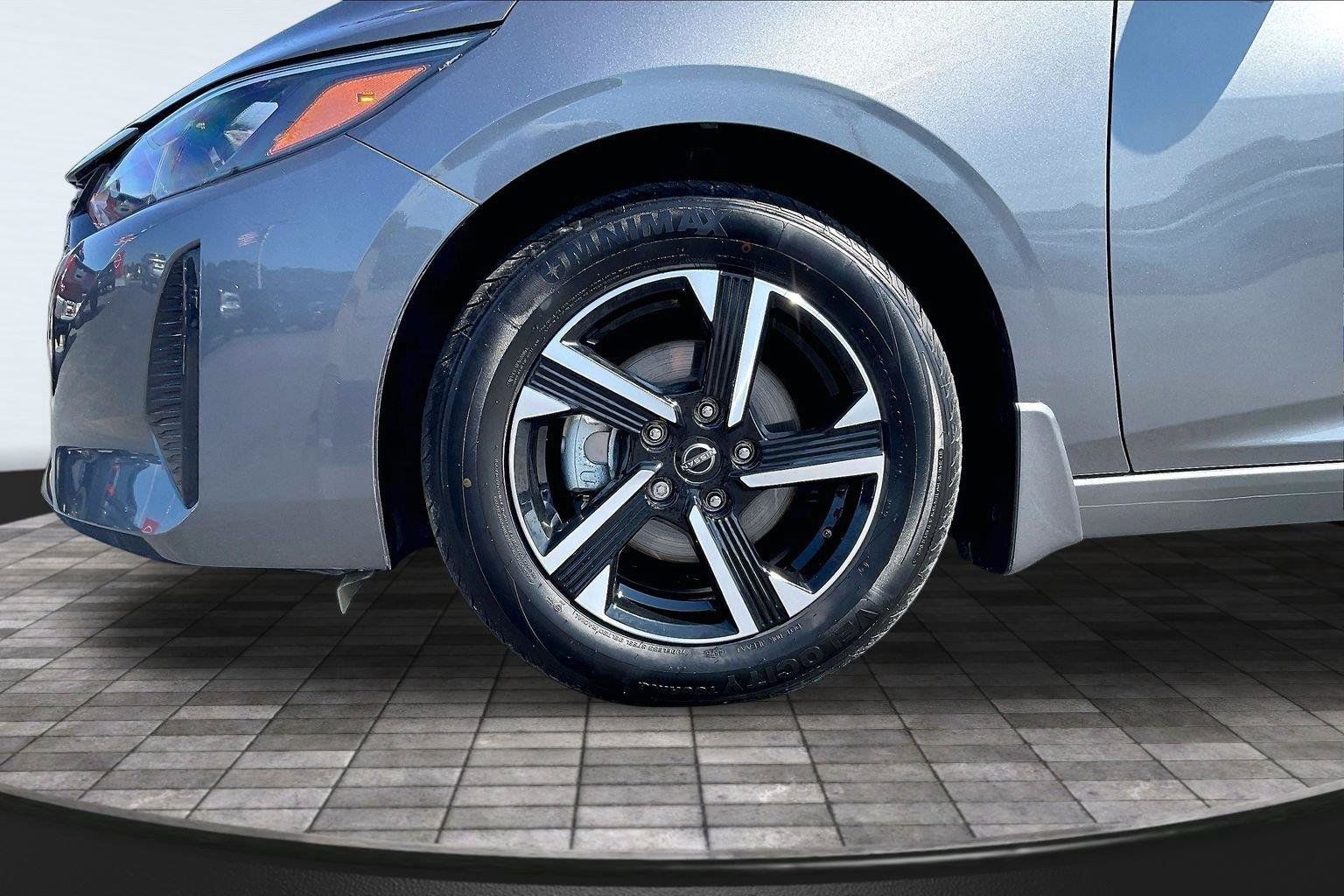 Certified 2025 Nissan Sentra SV w/ Trunk Package FWD image 10