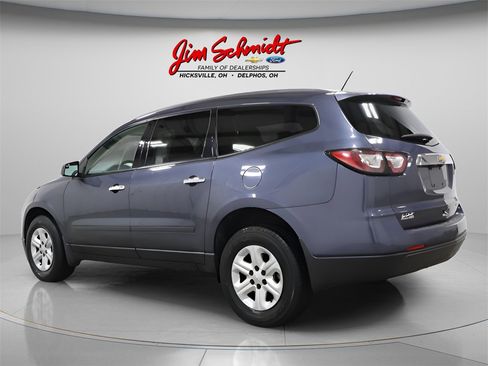 Used 2013 Chevrolet Traverse LS image 4