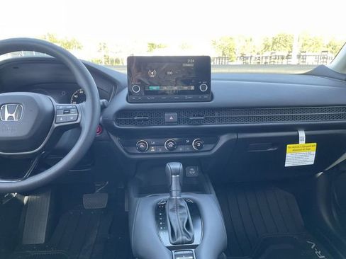 Certified 2025 Honda HR-V LX image 16
