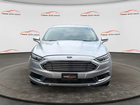 Used 2018 Ford Fusion Energi SE FWD image 3