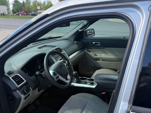 Used 2015 Ford Explorer 4WD image 11