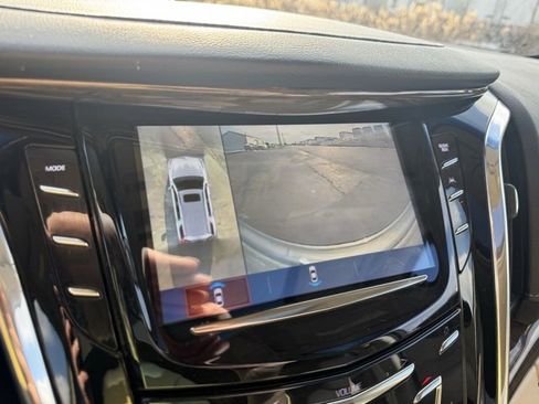 Used 2018 Cadillac Escalade Luxury w/ LPO, Radiant Package image 34