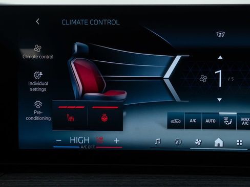 Used 2025 BMW 430i xDrive w/ Premium Package image 33