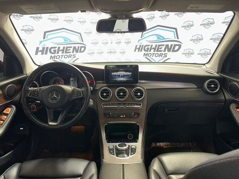 Used 2019 Mercedes-Benz GLC 300 4MATIC image 25