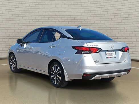 Used 2025 Nissan Versa SV w/ Trunk Package image 7