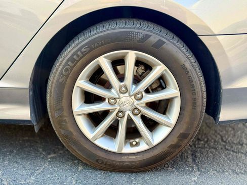 Used 2018 Hyundai Sonata SE FWD image 13