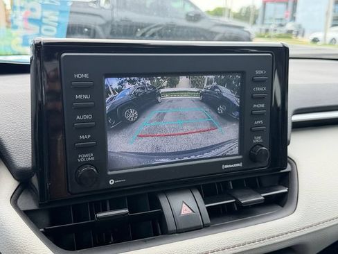 Used 2022 Toyota RAV4 XLE w/ Convenience Package AWD/4WD image 24