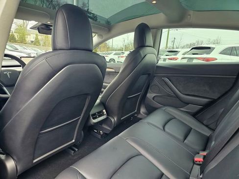Used 2022 Tesla Model 3 Long Range image 24