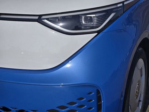 New 2025 Volkswagen ID. Buzz 1st Edition image 6