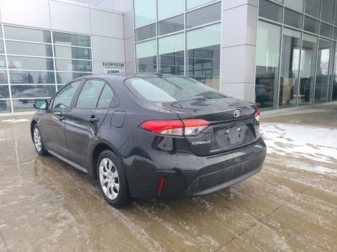Used 2024 Toyota Corolla LE image 5