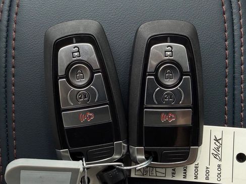 New 2026 Ford Maverick Lariat image 63