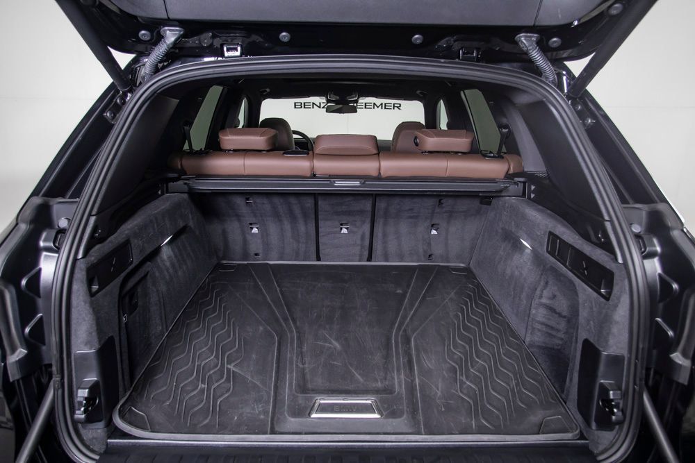 Used 2026 BMW X5 sDrive40i w/ M Sport Package RWD image 8