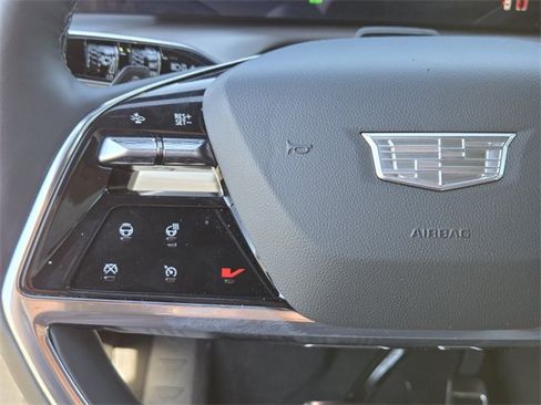 New 2026 Cadillac Vistiq Sport w/ LPO, Floor Liner Package image 24