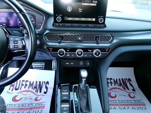 Used 2023 Acura Integra A-Spec image 16