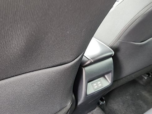 Used 2024 Toyota Corolla SE w/ SE Package FWD image 23