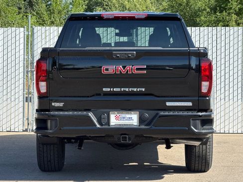 New 2026 GMC Sierra 1500 Elevation image 5