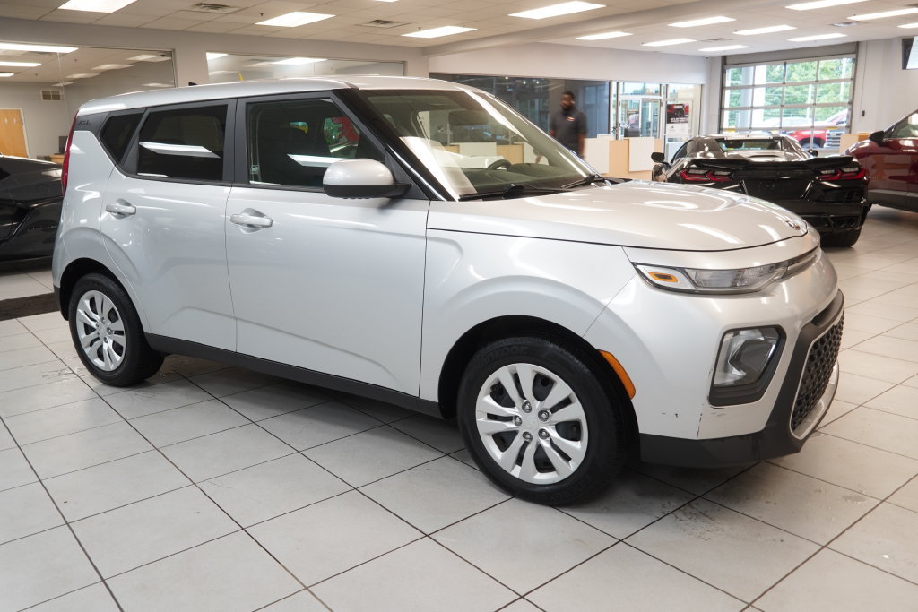 Used 2021 Kia Soul LX FWD image 13