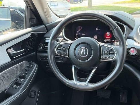 Certified 2024 Acura MDX SH-AWD w/ Technology Package image 24