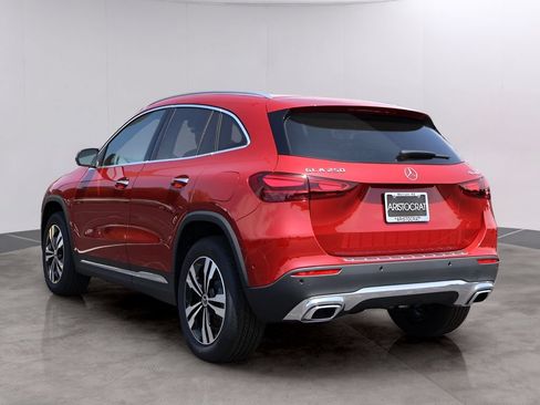 New 2026 Mercedes-Benz GLA 250 4MATIC image 5
