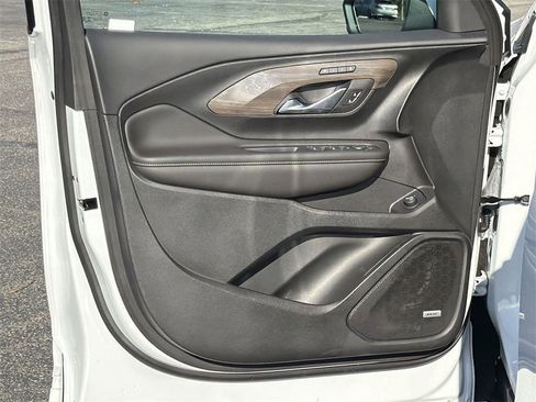 Used 2022 GMC Terrain Denali w/ Denali Premium Package image 20