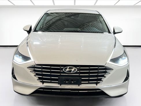 Used 2022 Hyundai Sonata Blue image 2