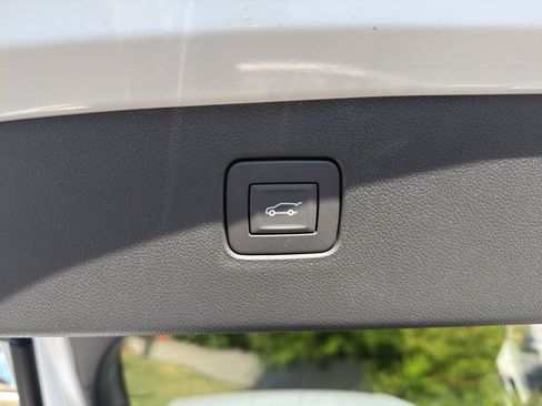 New 2026 Buick Envista Sport Touring w/ Convenience I Package FWD image 20