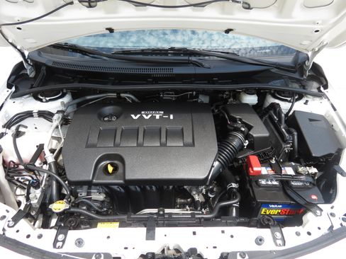 Used 2010 Toyota Corolla FWD image 10