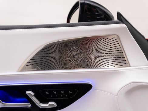 New 2026 Mercedes-Benz Maybach SL 680 image 19