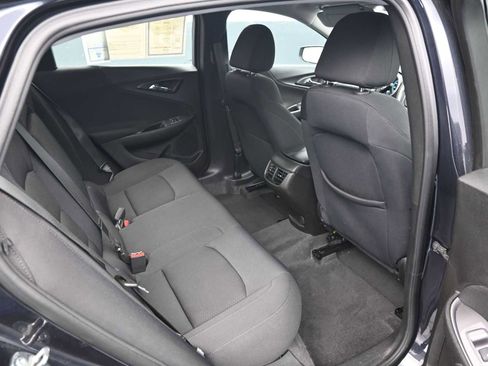 Used 2023 Chevrolet Malibu LT image 17