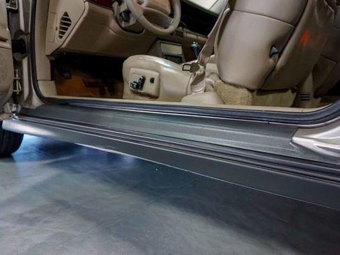 Used 1997 Buick Riviera Supercharged Coupe image 59