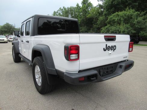 Used 2020 Jeep Gladiator Sport w/ Quick Order Package 24S AWD/4WD image 5