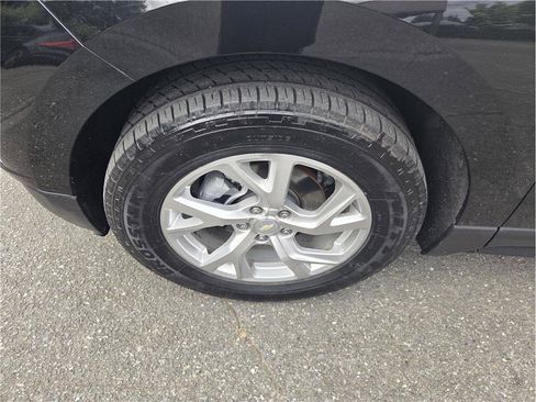 Used 2021 Chevrolet Equinox Premier AWD/4WD image 11