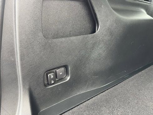 Used 2021 Ford Edge Titanium w/ Equipment Group 301A image 16