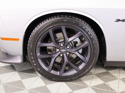 Used 2023 Dodge Challenger R/T w/ Plus Package image 17