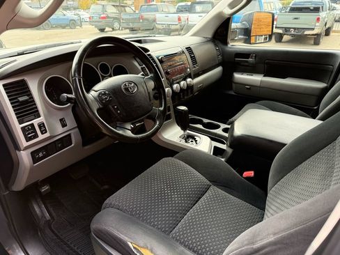 Used 2007 Toyota Tundra SR5 w/ TRD Off-Road Pkg AWD/4WD image 19