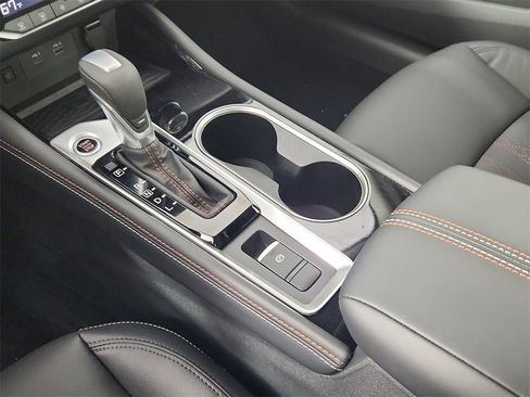 New 2025 Nissan Altima 2.5 SR w/ SR Premium Package image 23