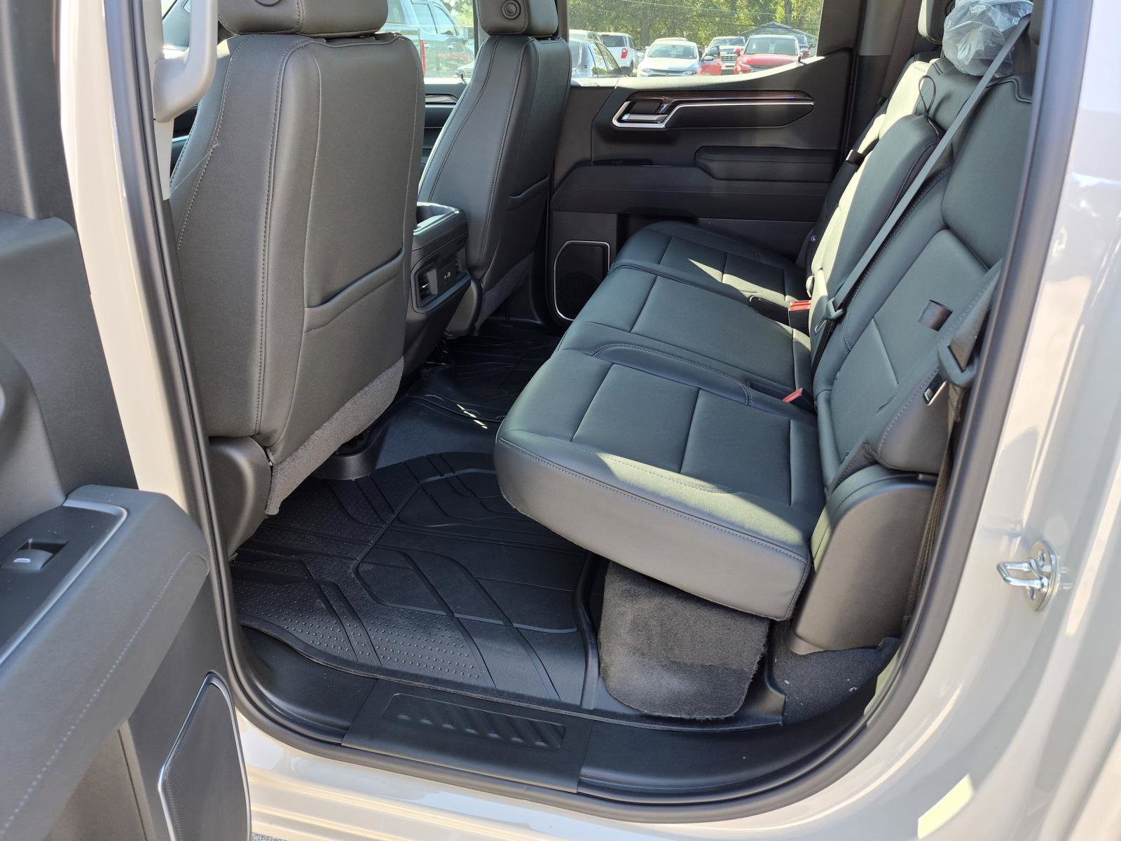 New 2026 Chevrolet Silverado 1500 RST AWD/4WD image 7